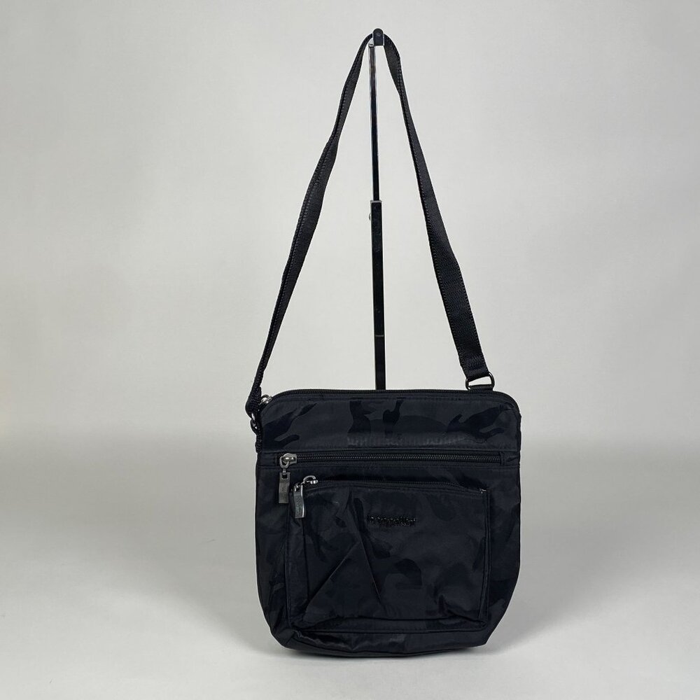 Baggallini Black Camouflage Shoulder Bag Purse Nylon RFID Credit Card Pocket